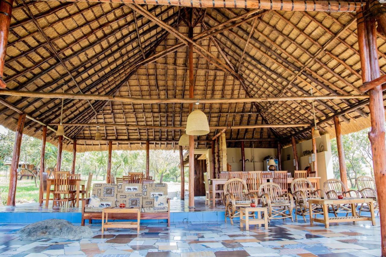 Mama Washindi Lodge Pakwach Экстерьер фото
